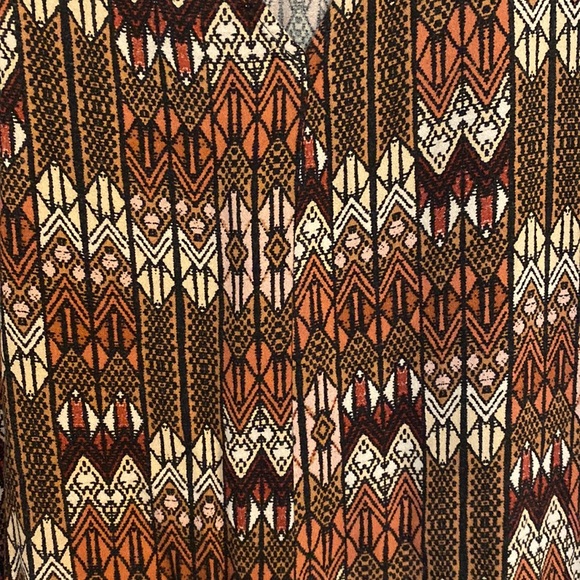 Patterned Tunic - Picture 3 of 6